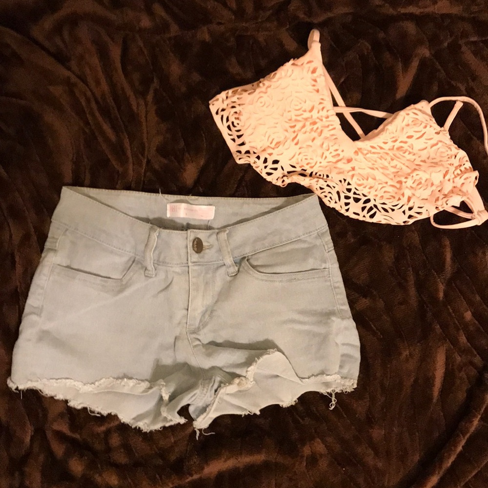 Bikini top and shorts duo
